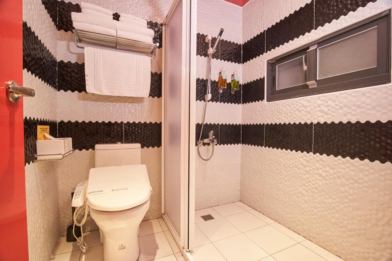 דונגשאן The Tiles Garden Yilan B&B מראה חיצוני תמונה