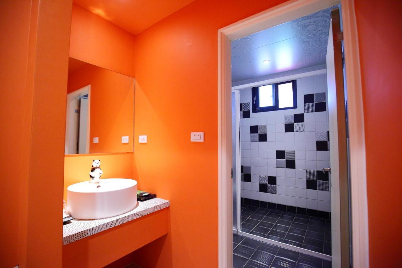 דונגשאן The Tiles Garden Yilan B&B חדר תמונה