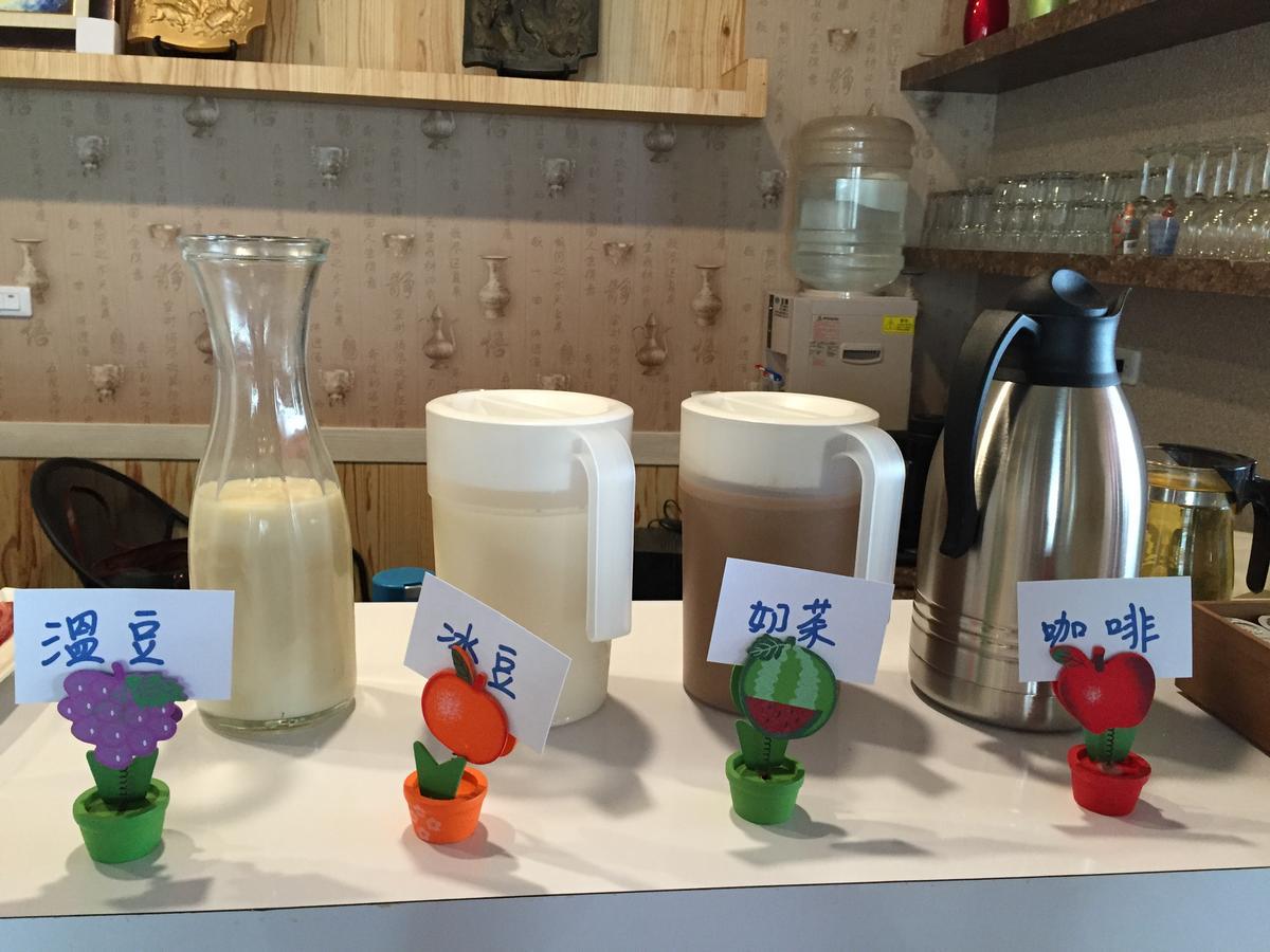 דונגשאן The Tiles Garden Yilan B&B מראה חיצוני תמונה