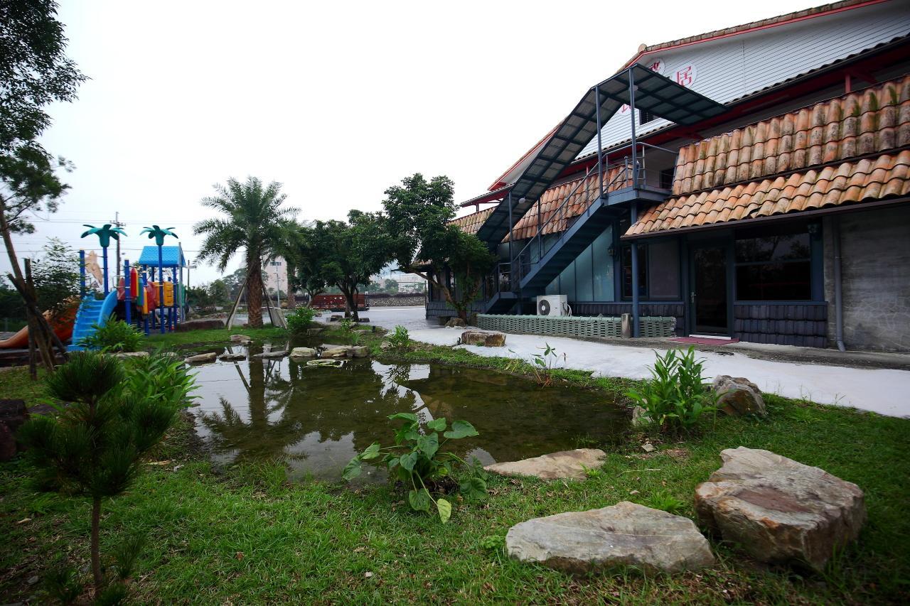 דונגשאן The Tiles Garden Yilan B&B מראה חיצוני תמונה