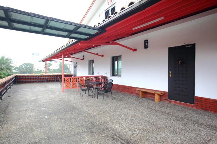 דונגשאן The Tiles Garden Yilan B&B מראה חיצוני תמונה